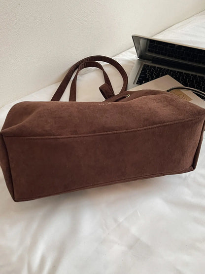 Retro Exquisite Tote Bag with Drawstring Closure Design, Stylish Versatile Large-Capacity Shoulder Bag, Suitable for Dates and Parties, Casual Commuter Bag