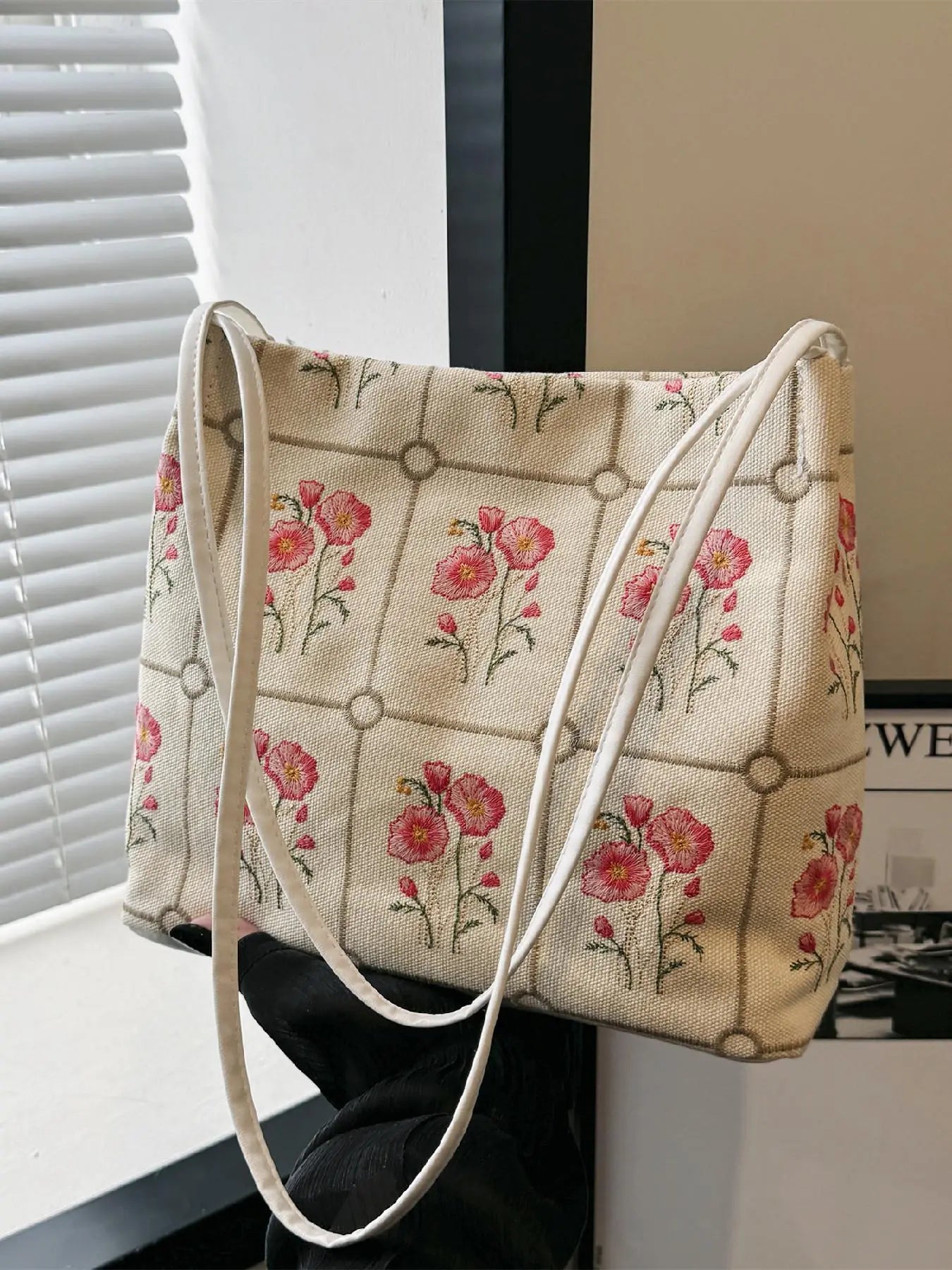 National Day Offers Random Floral Embroidered Canvas Shoulder Bag, Fashionable Large Capacity Tote Bag For Women, Trendy Women's Shopping Bag, Canvas Bags, Boho Bag, Handbag Shoulder Bag