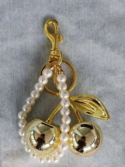 Cherry Keychain, Keychain Accessories, Girly Keychain for Bags, Women's Bag Pendant, Fashion Trend Exquisite Pendant, Women's Backpack Elegant Pendant, Suitable for Valentine's Day and Christmas Gift for Friends