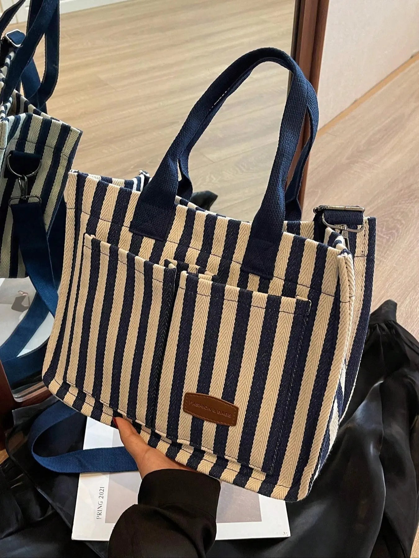 Striped Pattern Tote Bag, Fashionable Patterned Bag, Summer 2024 Casual Large Capacity Shoulder Bag for Women, Versatile Casual Commuter Bag for Daily Used, Casual Bags