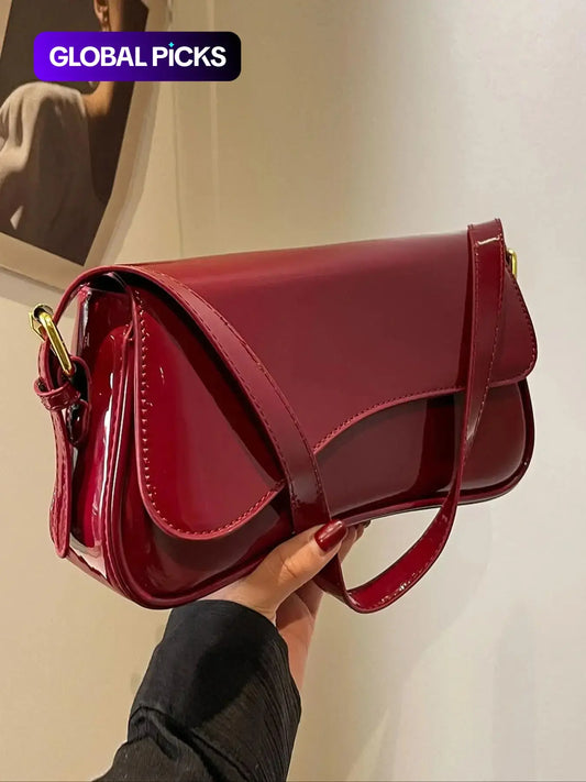 26 Spring/Summer Women's Saddle Bag, Daily Shoulder Bag and Crossbody Bag, Elegant Magnetic Sealed Saddle Bag, Suitable for Daily Use, Party Attendance