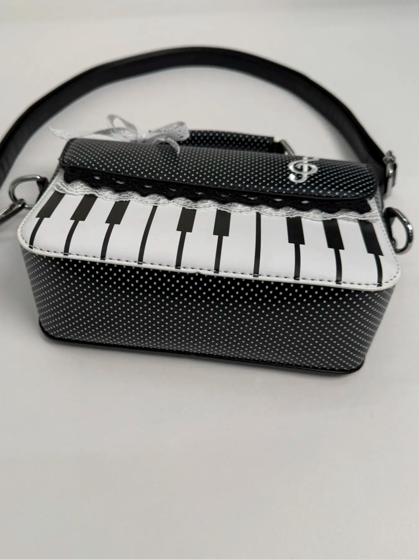 Music piano element package, Concert Purse, niche music theme one-shoulder messenger bag, simple casual portable design, versatile for daily commuting, Crossbody Bag, Casual Commuter Bag, Casual Fashion Bag