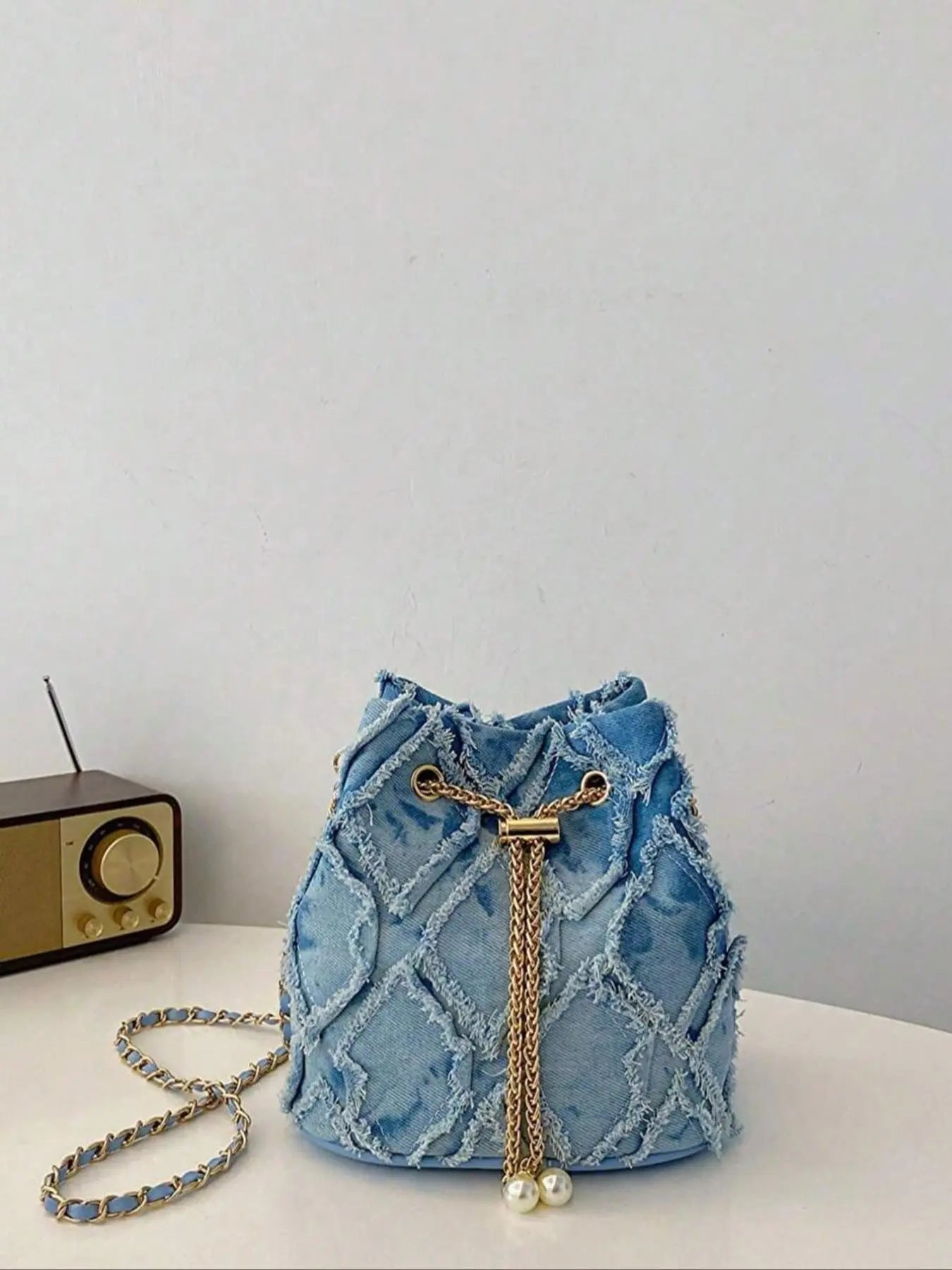 Women's Elegant Faux Pearl Decorated Crossbody Shoulder Bag, Exquisite Trendy Metal Drawstring Crossbody Bag, Fashionable Bag for Daily Use