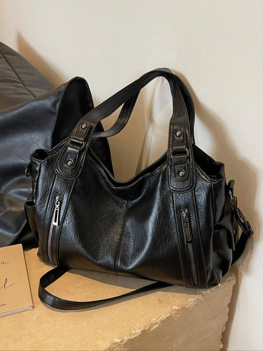 Women's punk style rivet decoration handbag fashionable large capacity shoulder bag, suitable for daily use, casual trendy commuter bag, niche design Halloween shoulder bag，fashionable shopping bag for gifts, Handbag Shoulder Purse