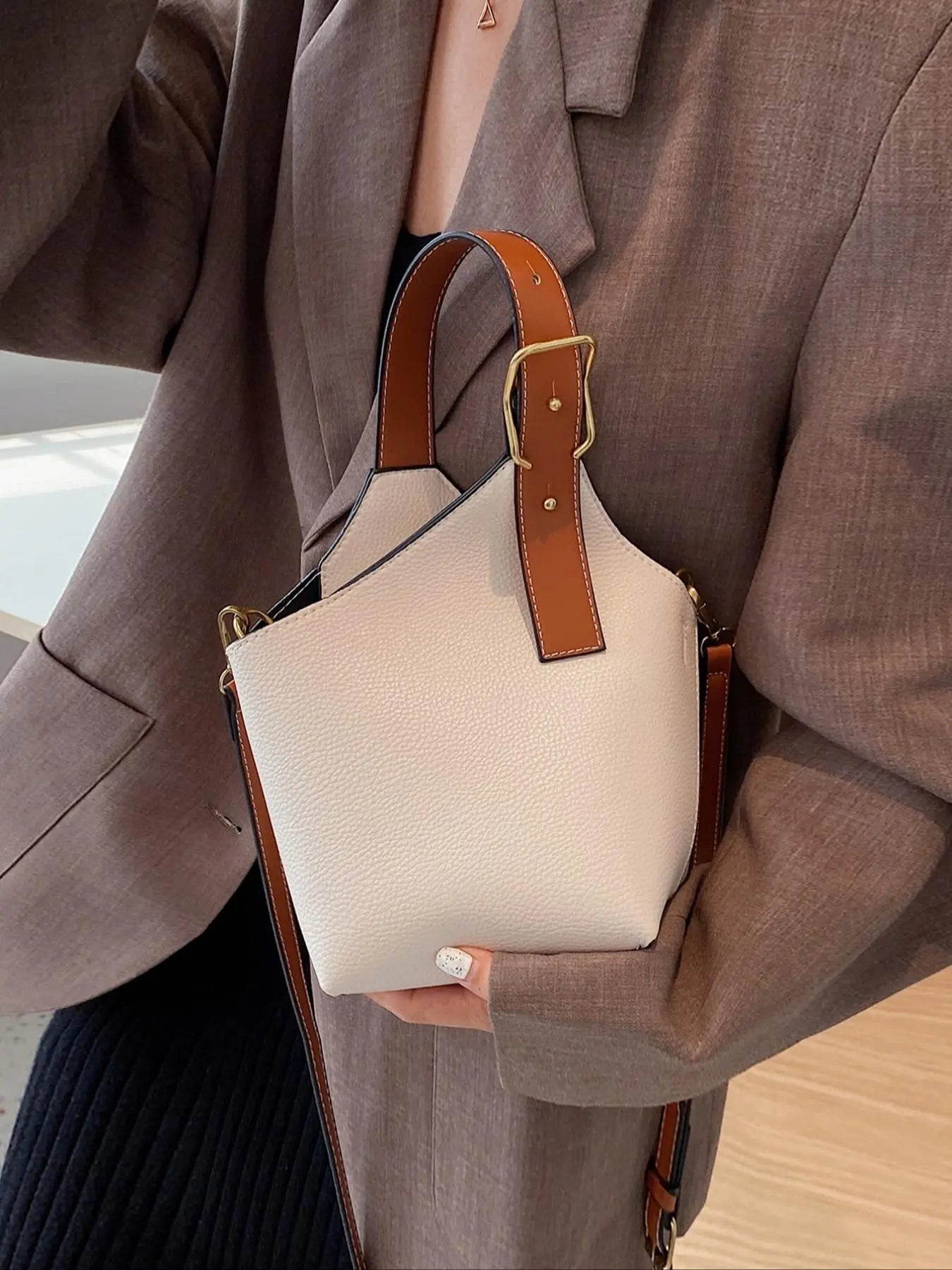 Women's Plain Color Handbag (1 Piece), Casual Pu Leather Zipper Handbag with Bag Strap for Daily Use, Daily Commuting Bag, Casual Commuter Handbag, Casual Fashion Bag, Casual Everyday Bag