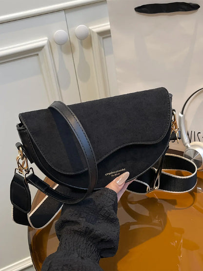 Christmas Gift,25 fall&winter ,Women's Fashionable Saddle Bag, Casual Versatile Stylish Crossbody Bag with Wide Shoulder Strap, Trendy All-match Commuter Bag for Daily Used, Trendy Commuting Bag, Fashion Bags, Everyday Bag