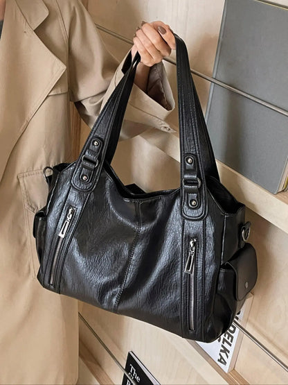 Women's punk style rivet decoration handbag fashionable large capacity shoulder bag, suitable for daily use, casual trendy commuter bag, niche design Halloween shoulder bag，fashionable shopping bag for gifts, Handbag Shoulder Purse