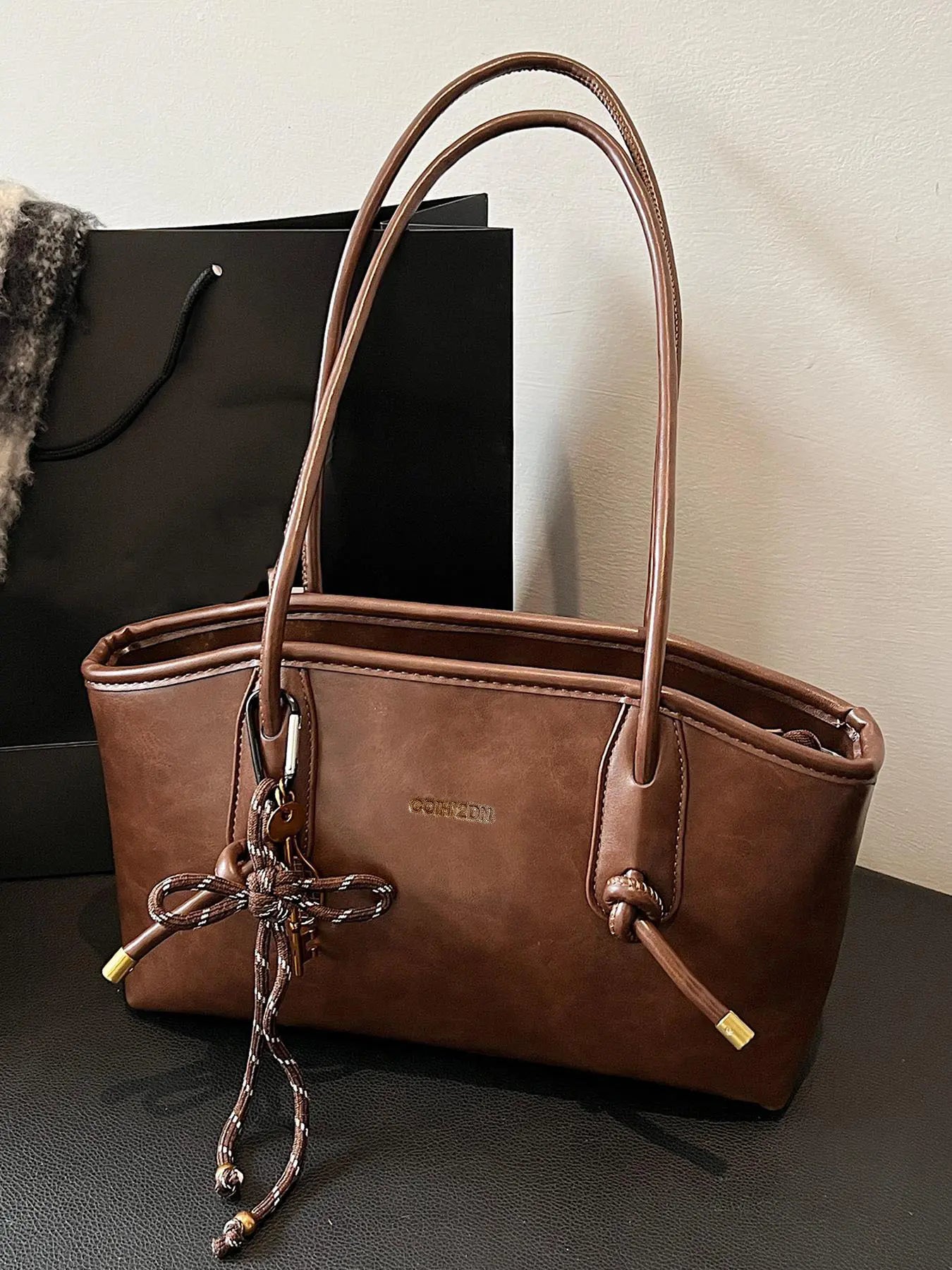 26 Women's Elegant Solid Color Shoulder Bag, Fashionable Large Capacity Handbag Crossbody Bag for Daily Used, Casual Trendy Versatile High-quality Daily Commuting Bag, Fashionable Unique Bags #GLOBAL PICKS
