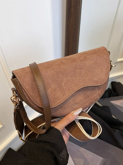 Christmas Gift,25 fall&winter ,Women's Fashionable Saddle Bag, Casual Versatile Stylish Crossbody Bag with Wide Shoulder Strap, Trendy All-match Commuter Bag for Daily Used, Trendy Commuting Bag, Fashion Bags, Everyday Bag