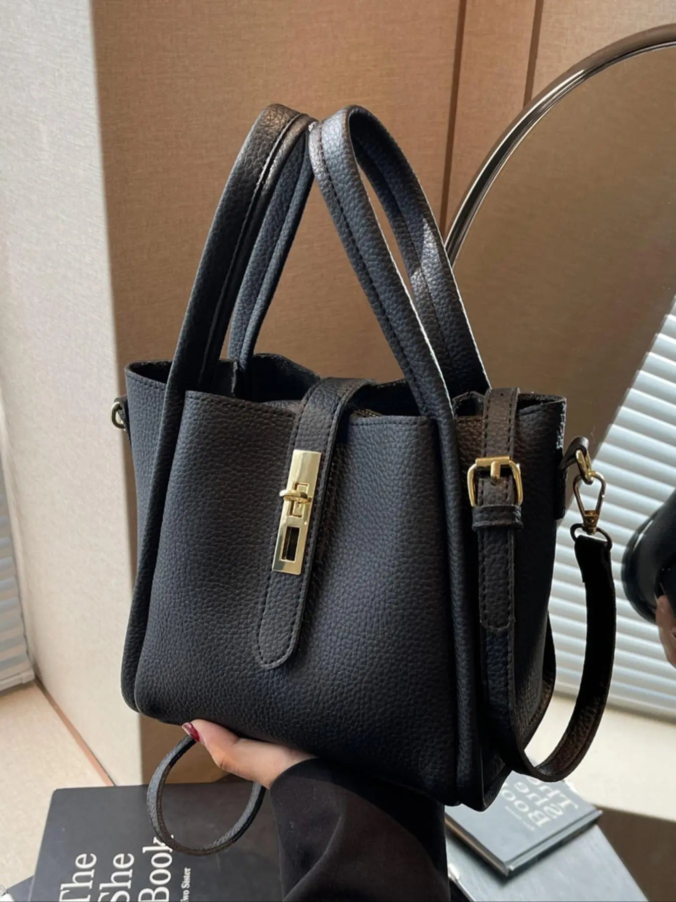 Women's elegant simple fashion handbag, fashionable retro bag, 25 fall&winter chic versatile handbag, mother-and-child bag, crossbody shoulder bag, suitable for daily and work use, commuting to work