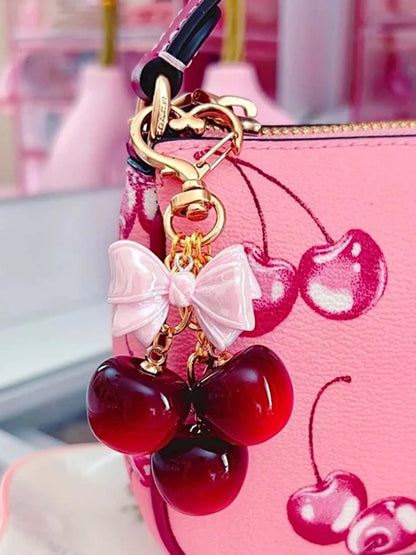 Cherry Keychain, Keychain Accessories, Girly Keychain for Bags, Women's Bag Pendant, Fashion Trend Exquisite Pendant, Women's Backpack Elegant Pendant, Suitable for Valentine's Day and Christmas Gift for Friends